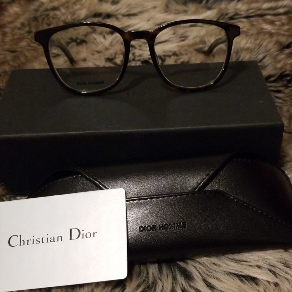 Dior frame